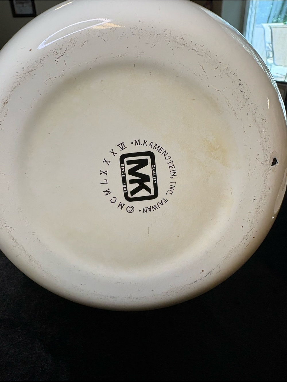 Kamenstein Teapot / White Enameled Steel/ Floral Pattern - Picture 9 of 10
